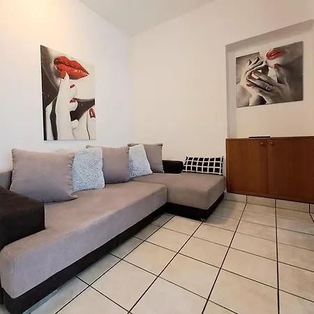 Gardenia 18 - Seasons Real Estate - Apartment *